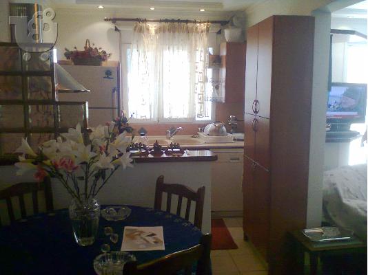 μονοκατοικια 80μ2 πρώτη στο κύμα
